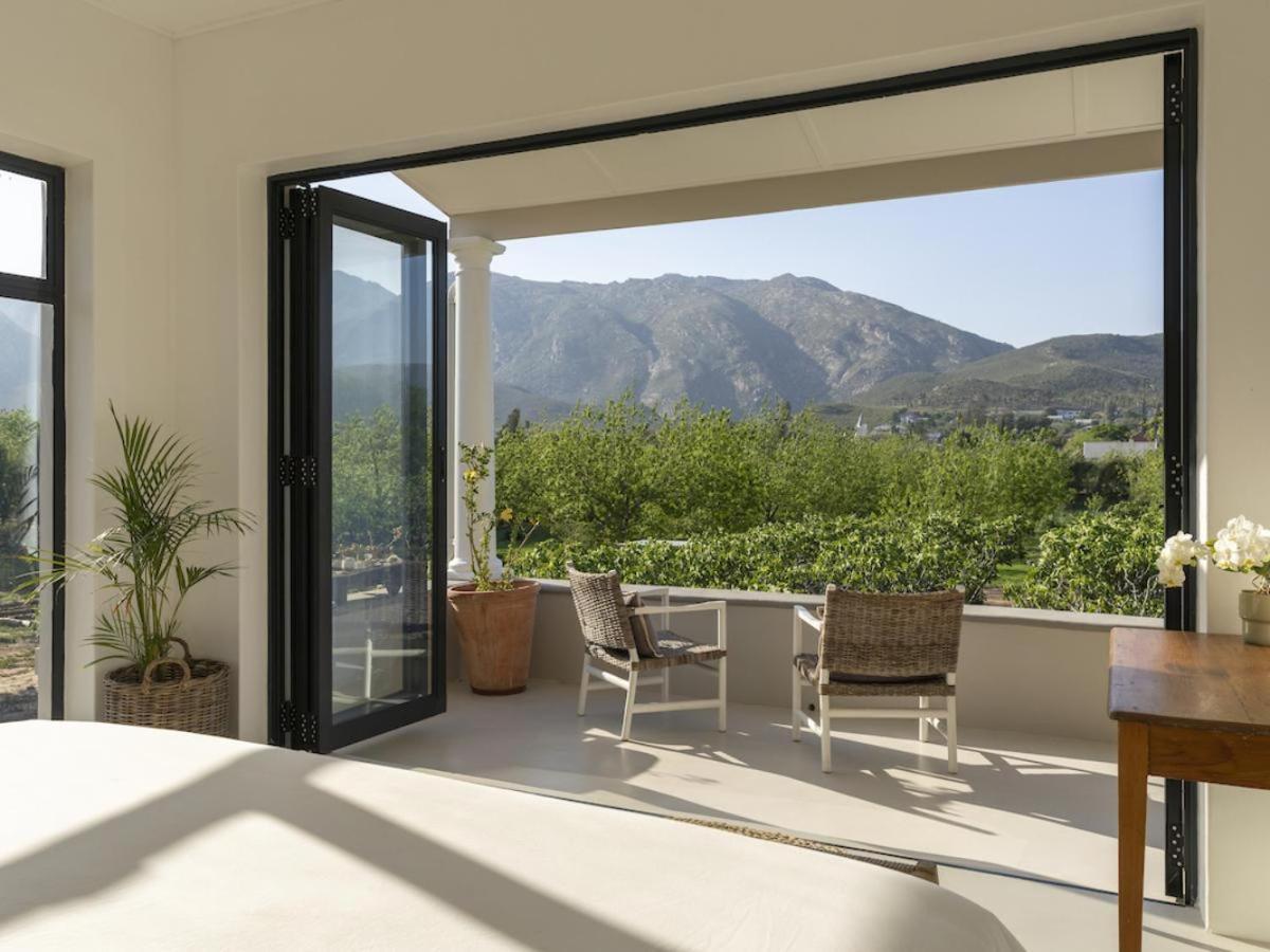 Magnifik Montagu Villa Room photo